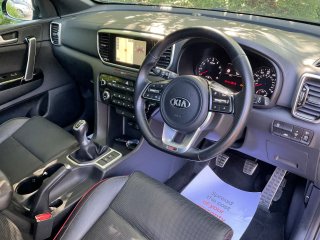 /photos/9888/25c7abf4-8ac6-22f0-1dbb-c3ed5e737022_i320x240.jpg