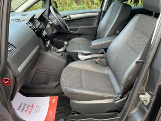 /photos/9888/434b6e98-ec91-459c-82e0-f051fa9194fb_i320x240.jpg