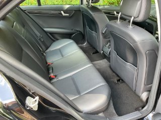 /photos/9888/8c53ea6c-2700-4e32-ab06-4d5a99c1b0b7_i320x240.jpg
