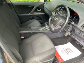 /photos/9888/8f5b7ab8-2d7b-4b85-9cef-16a7c863d6c6_i320x240.jpg