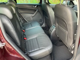 /photos/9888/a83d09d2-83e4-49c4-b367-81722400d3a1_i320x240.jpg